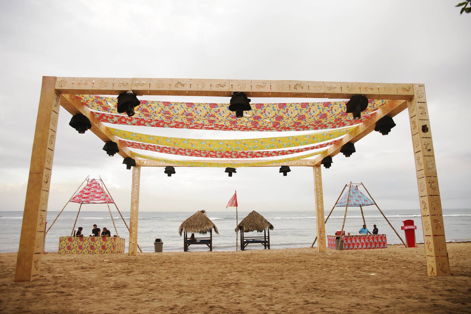Verano Chino Feat. Cana Beat + Heff Huffner + Lee Curtis + NTFO + Pillow Talk + Whitest Taino Alive